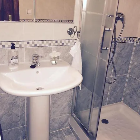 Apartmán 3bed Penthouse With Private Terrace & Balcony